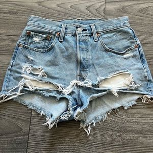 Levi’s 501 shorts